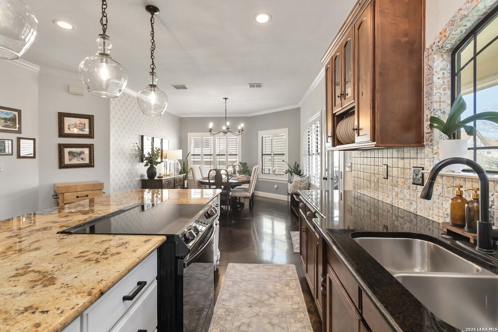 412 Elmwood Drive New Braunfels TX 78130