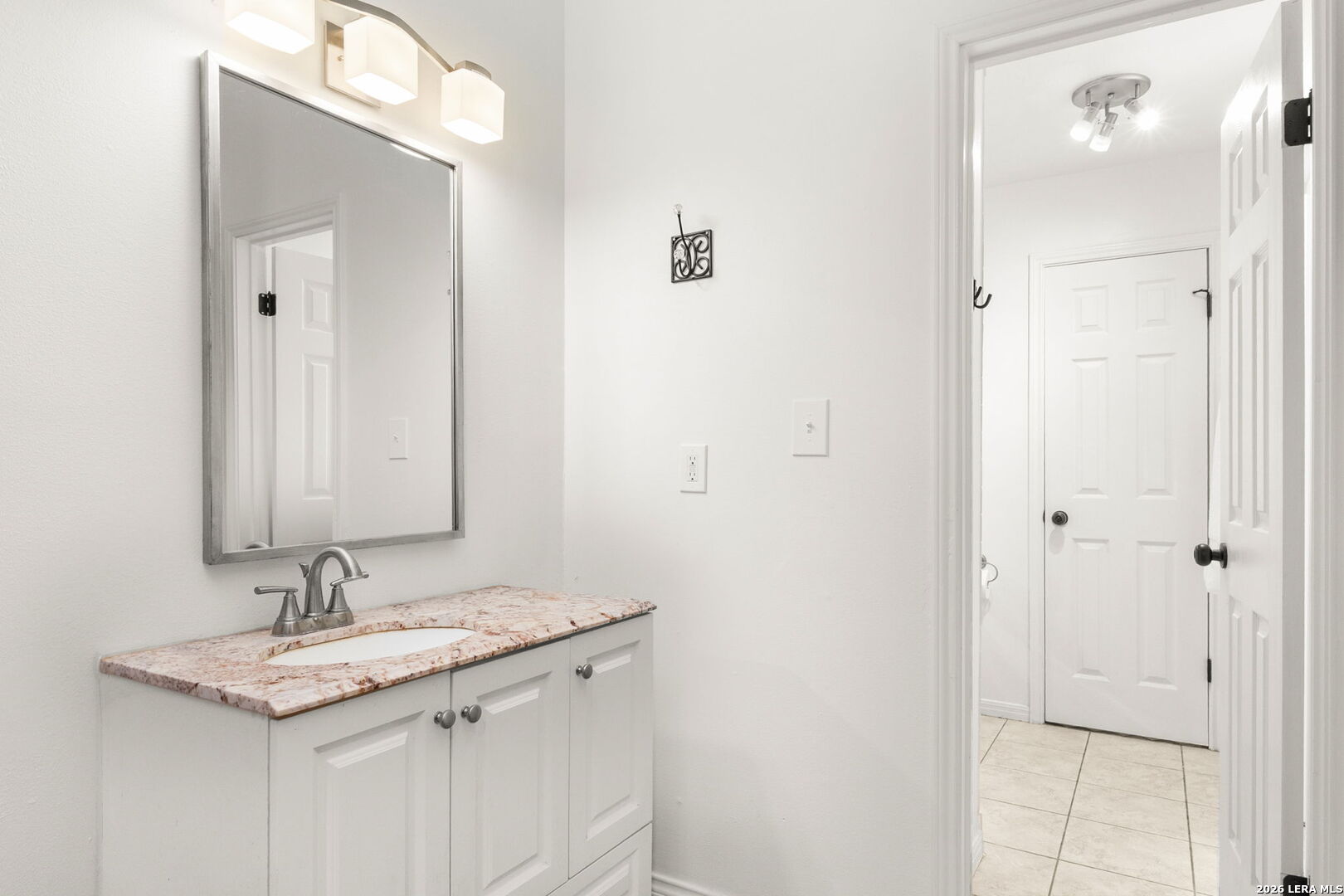 2 Woodcreek Drive Wimberley TX 78676