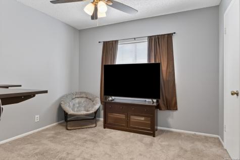 5827 Summer Fest Drive San Antonio TX 78244