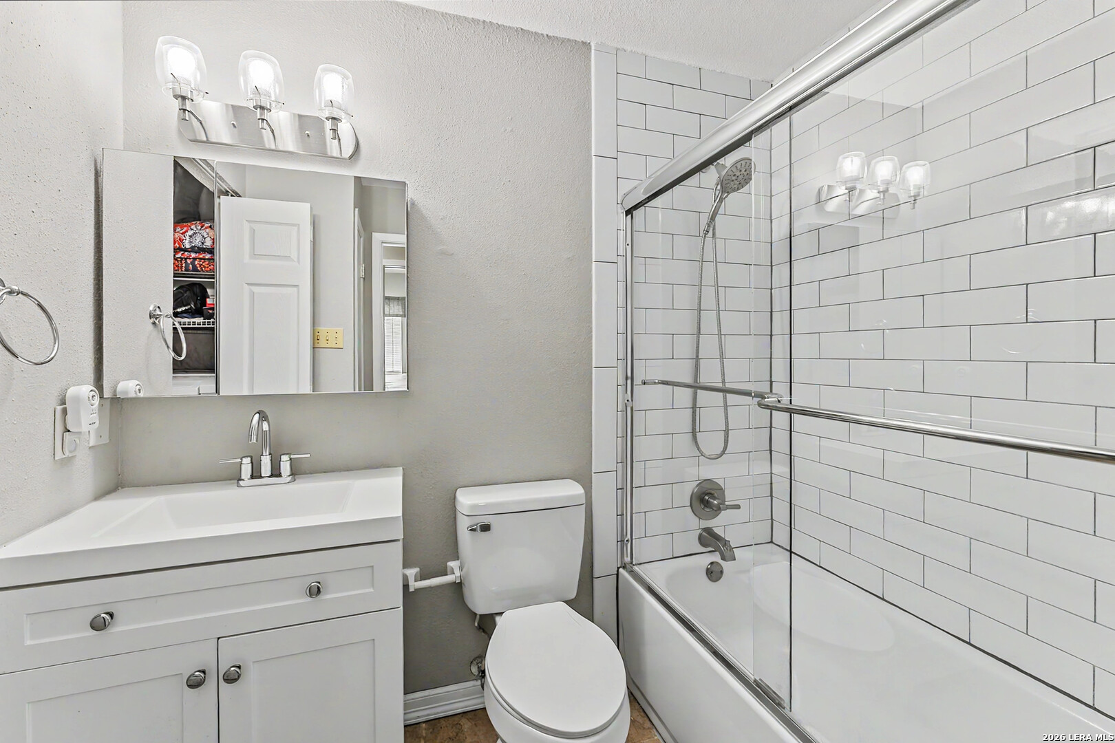 3926 Chimney Springs Drive San Antonio TX 78247