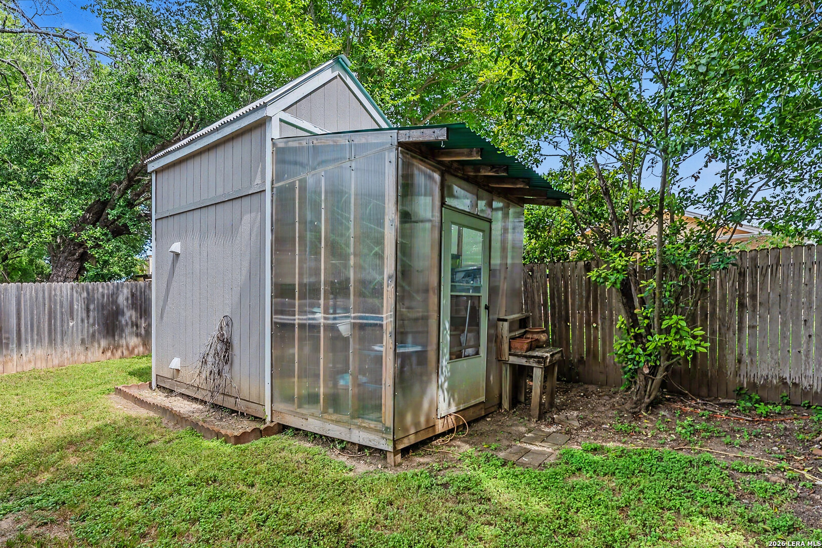 3926 Chimney Springs Drive San Antonio TX 78247