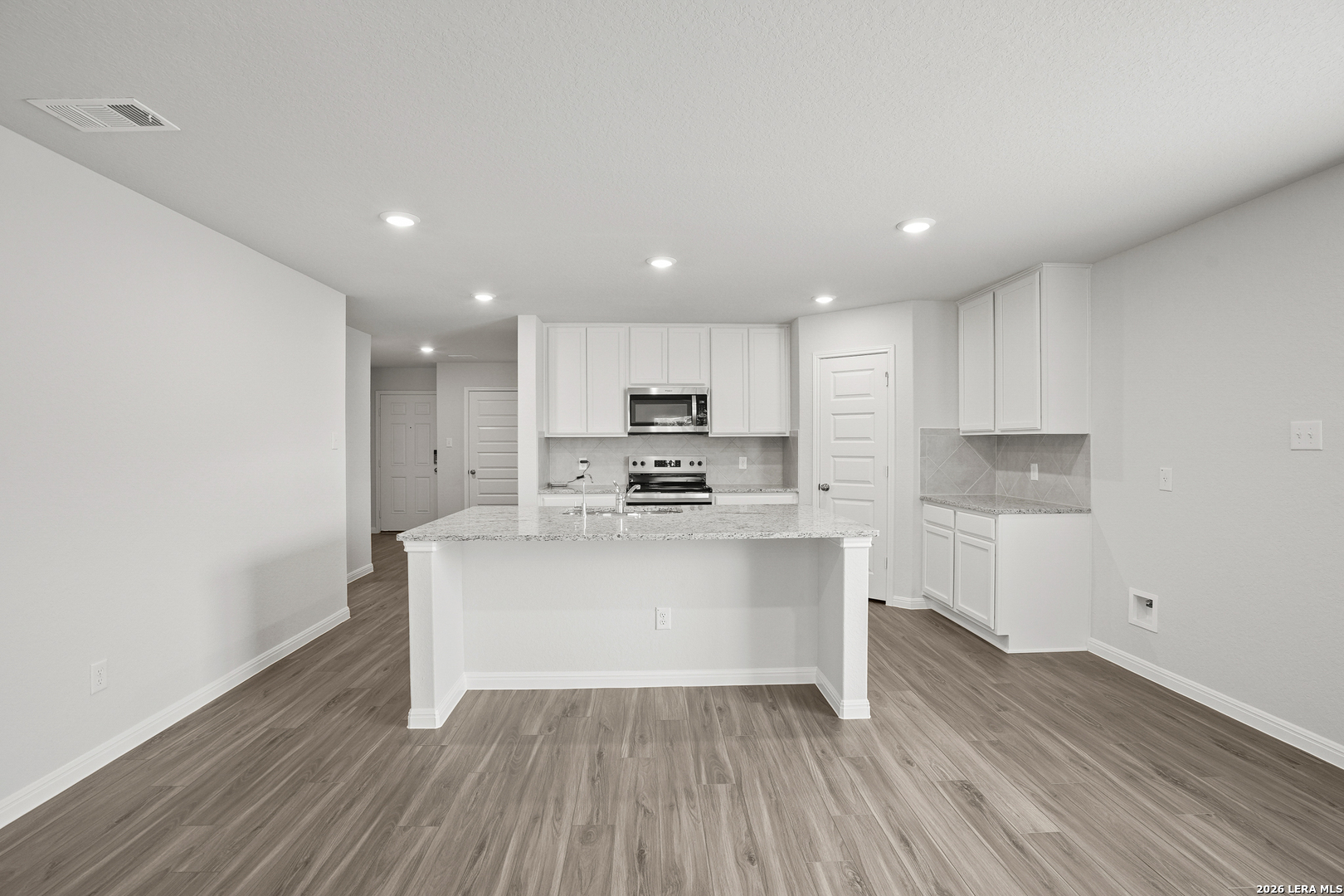10511 Eddleman Cove San Antonio TX 78252