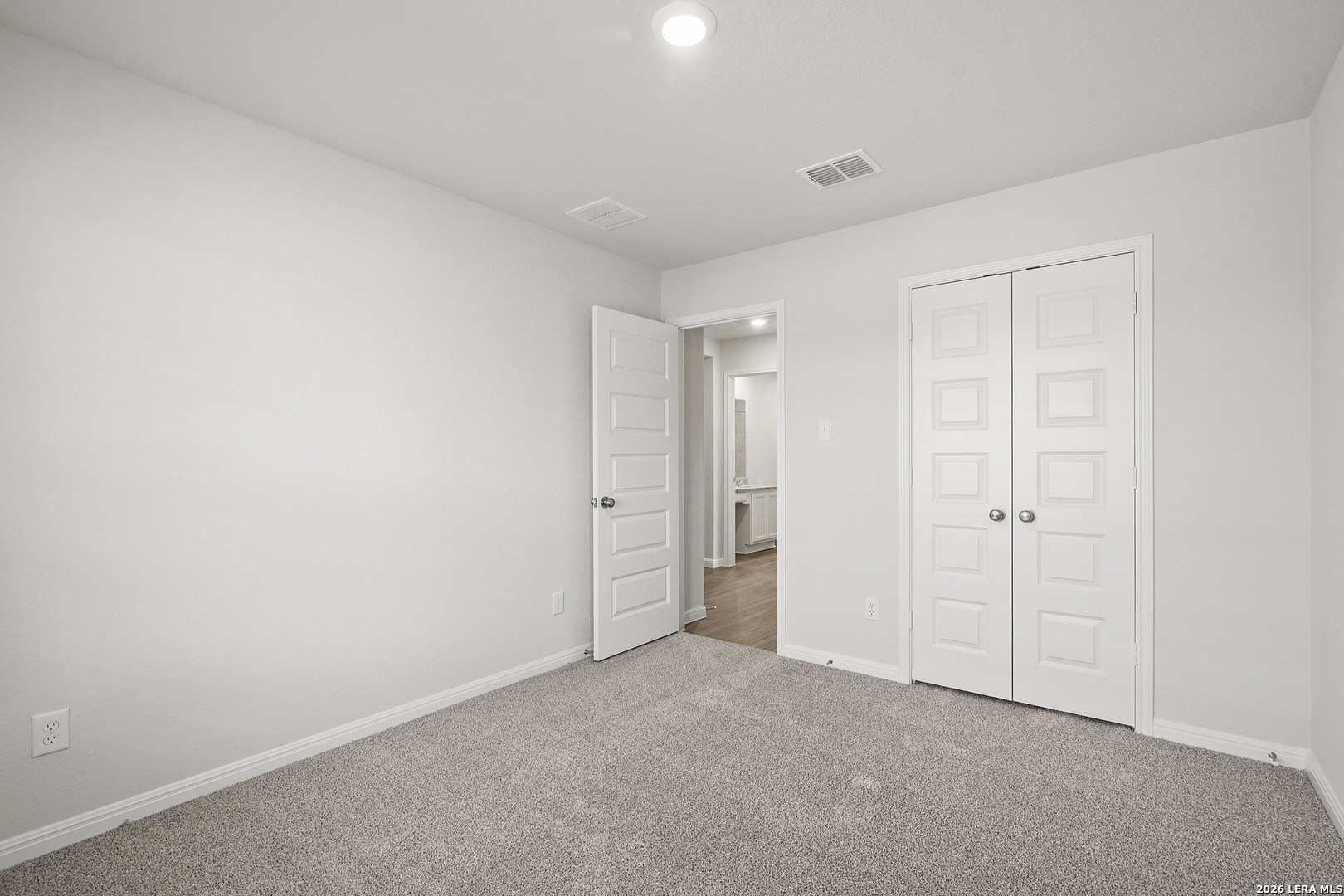 10511 Eddleman Cove San Antonio TX 78252