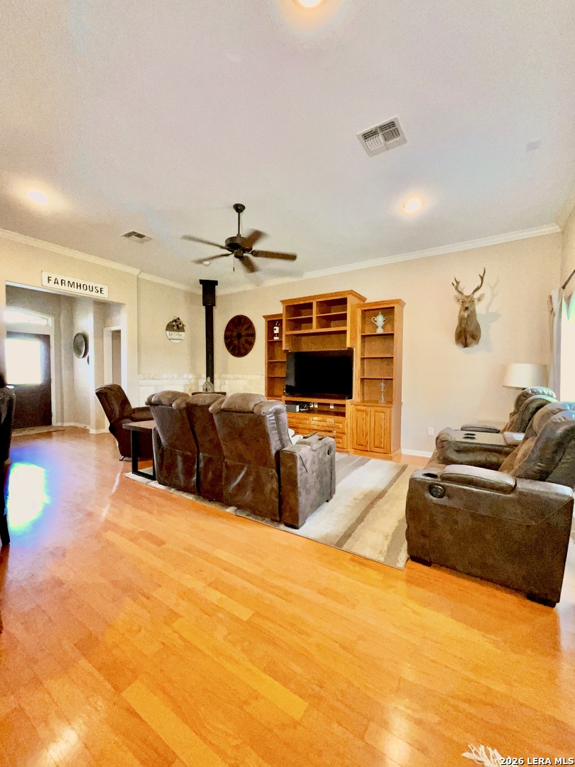 721 Deaf Smith Road Beeville TX 78102