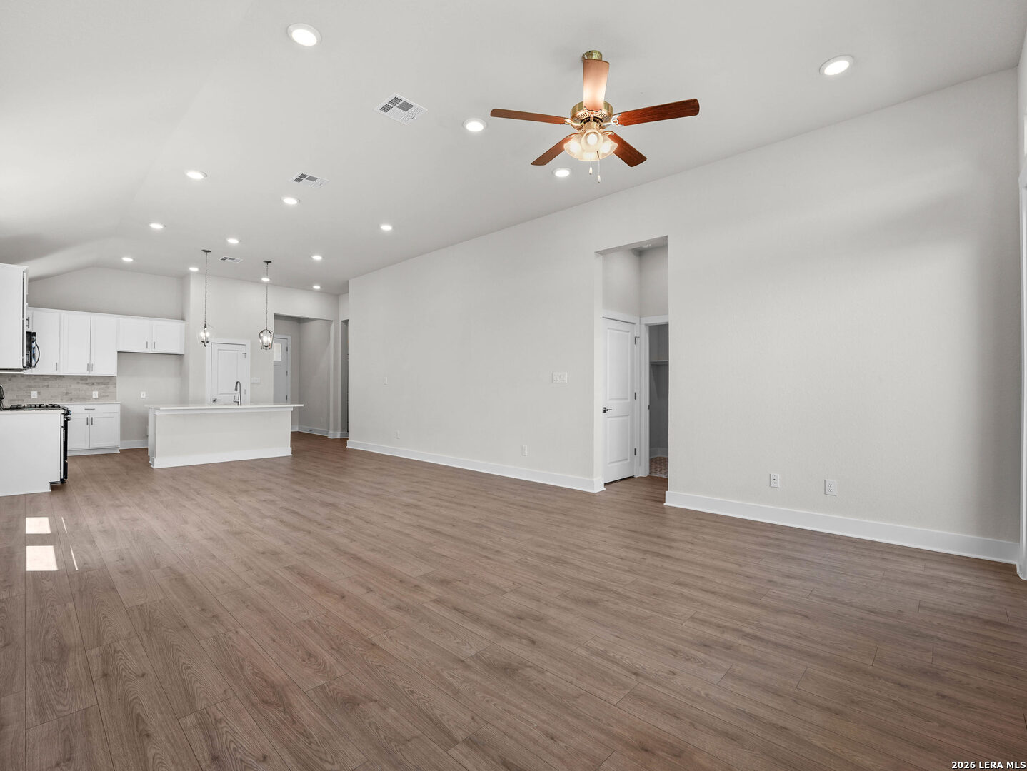 206 Laurel Hike San Antonio TX 78253