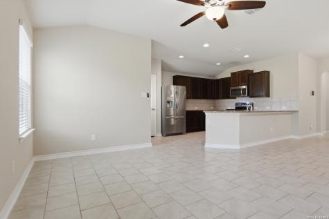 7402 Equinox Corner San Antonio TX 78252