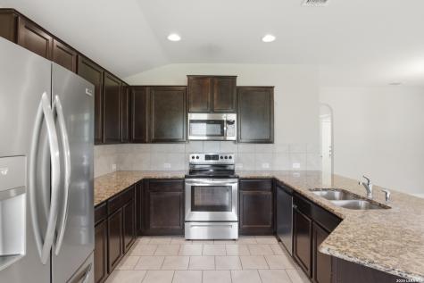 7402 Equinox Corner San Antonio TX 78252