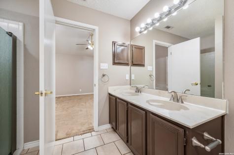 11322 Woodridge Path San Antonio TX 78249