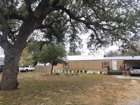 23226 Skila Drive Elmendorf TX 78112