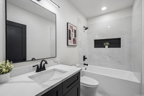 115 Spruce San Antonio TX 78203