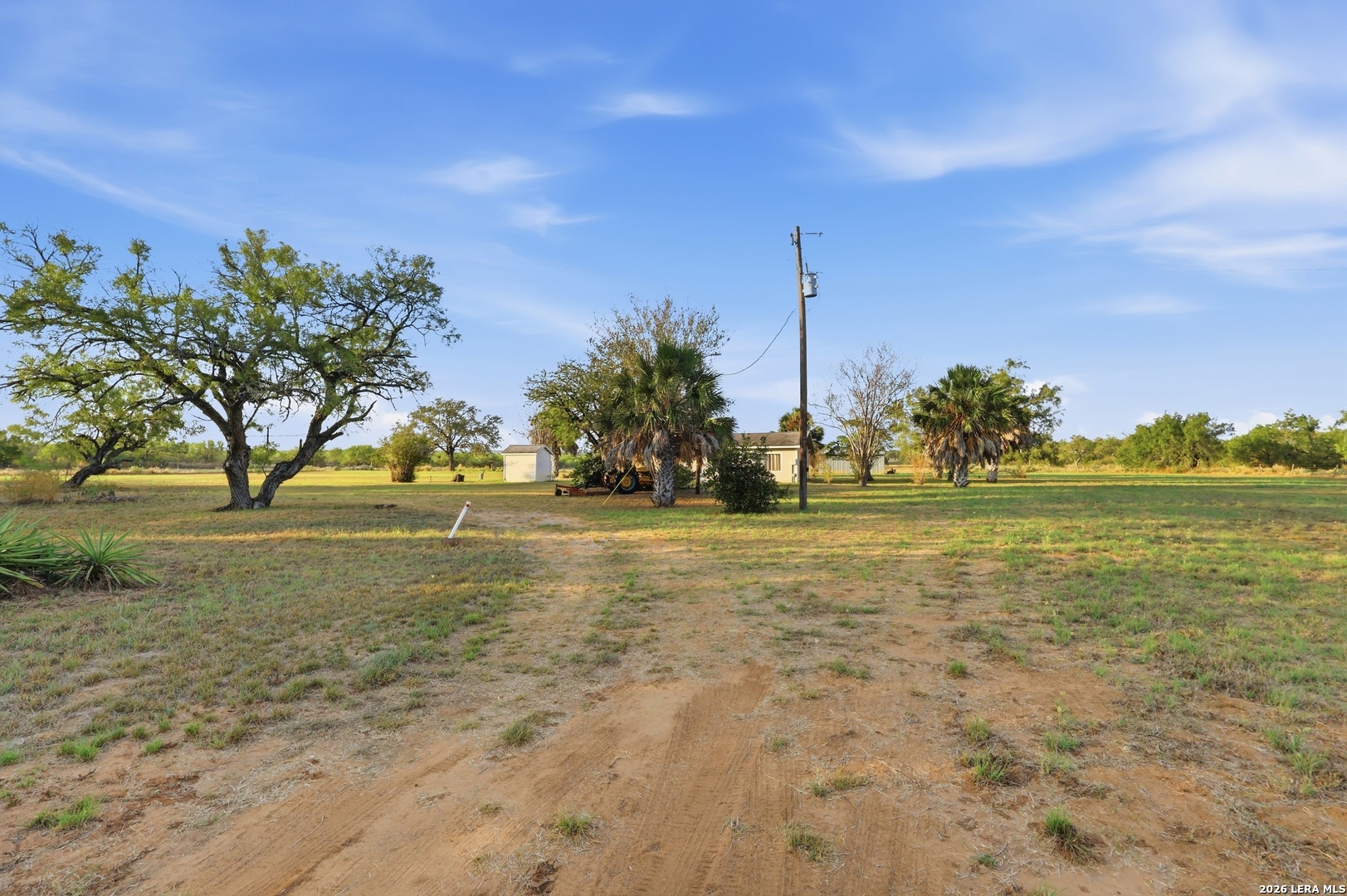 1415 Vaness Poteet TX 78065