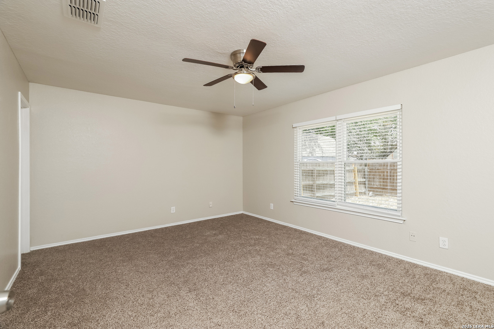 6702 Highland Grass Converse TX 78109