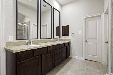 12606 Flower Bend San Antonio TX 78253
