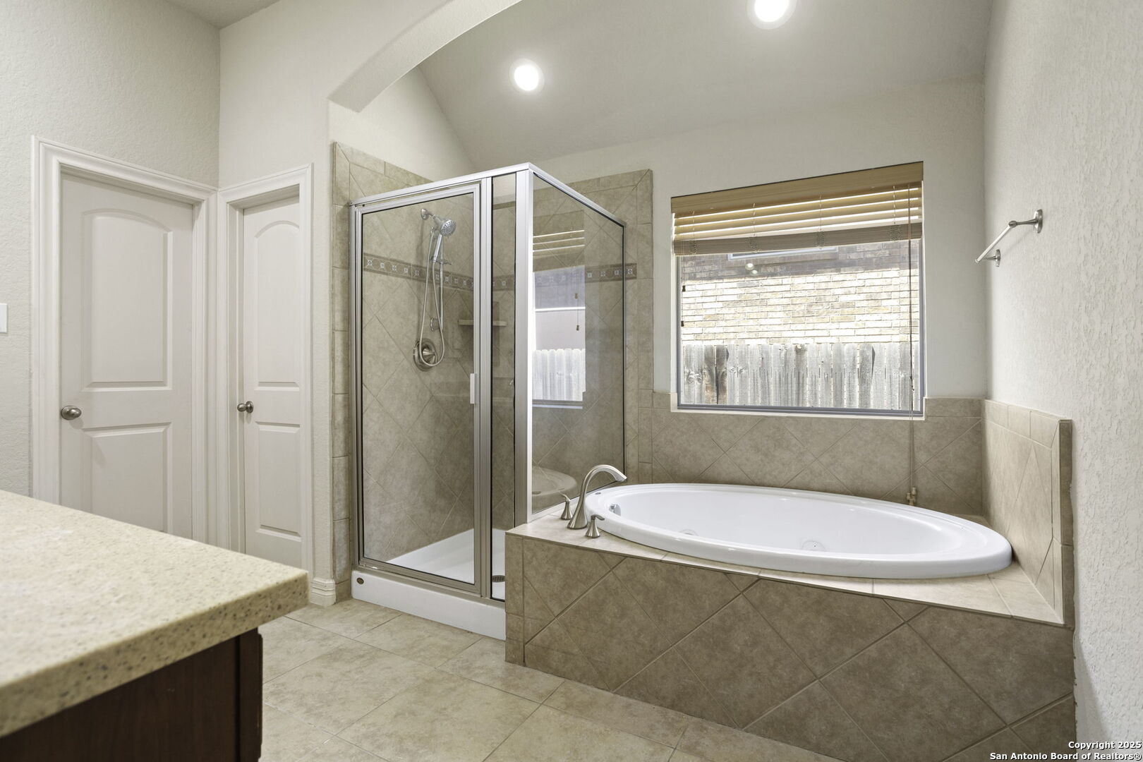 12606 Flower Bend San Antonio TX 78253