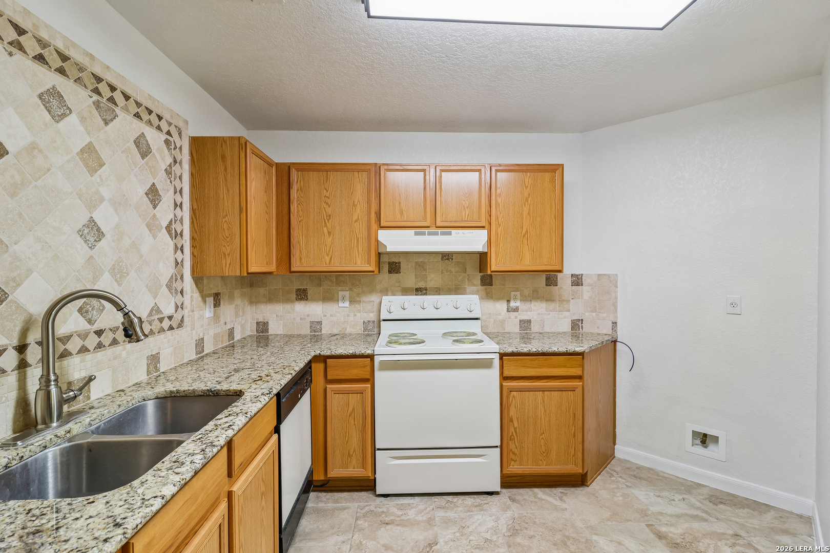 16751 Basin Oak San Antonio TX 78247