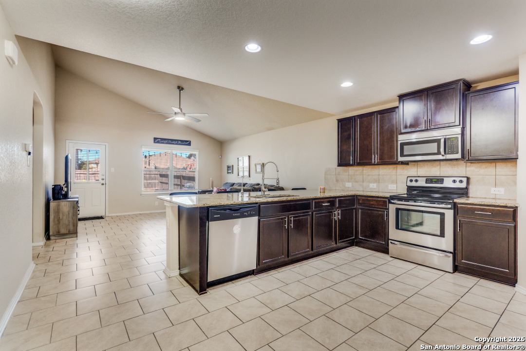 8816 Belgian San Antonio TX 78254