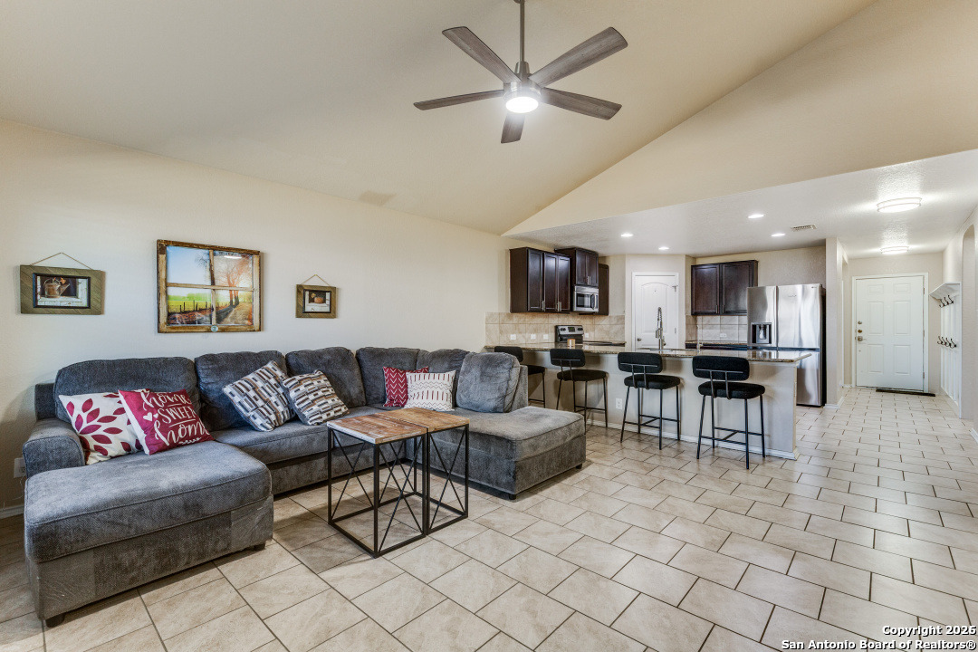 8816 Belgian San Antonio TX 78254