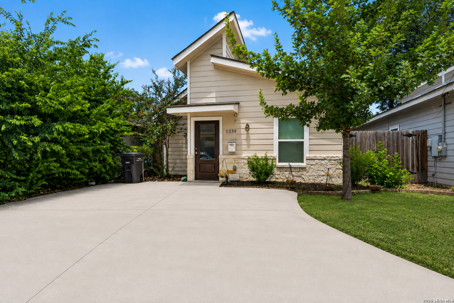 1339 Lombrano San Antonio TX 78207