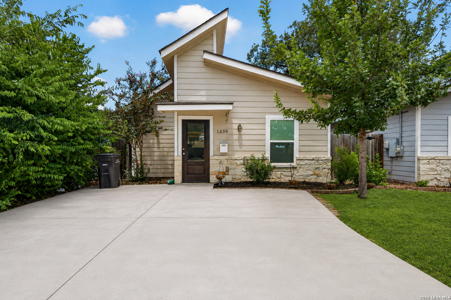 1339 Lombrano San Antonio TX 78207