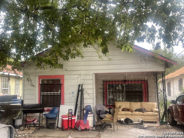 2927 Chihuahua Street San Antonio TX 78207