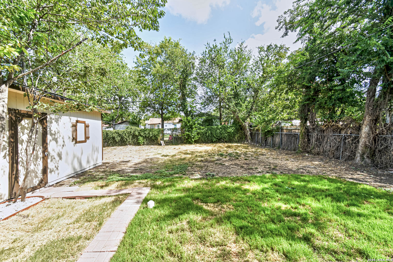 911 W Wildwood Drive San Antonio TX 78201