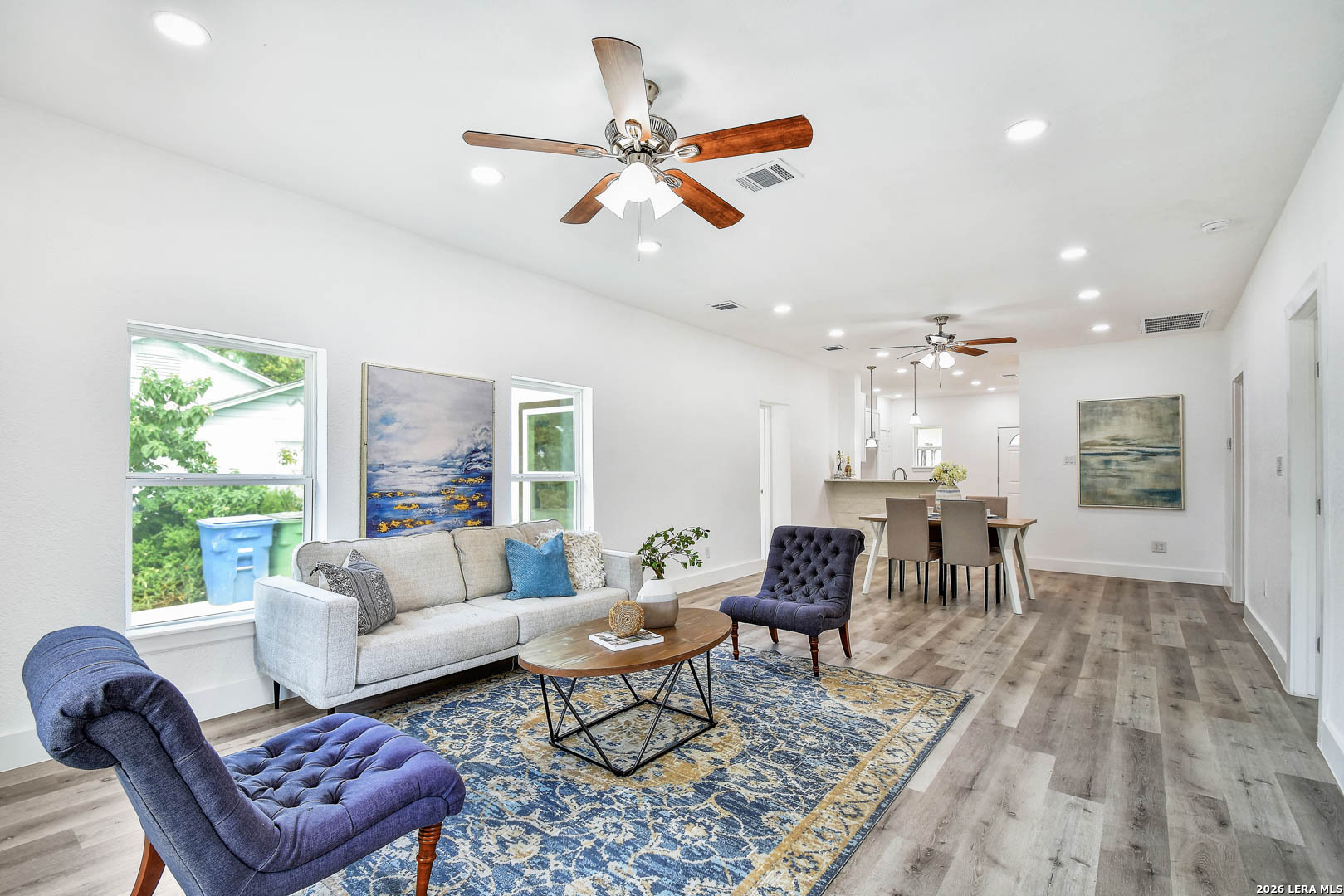 911 W Wildwood Drive San Antonio TX 78201