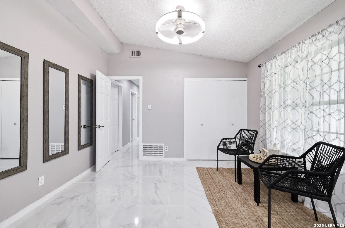 118 Simler San Antonio TX 78227