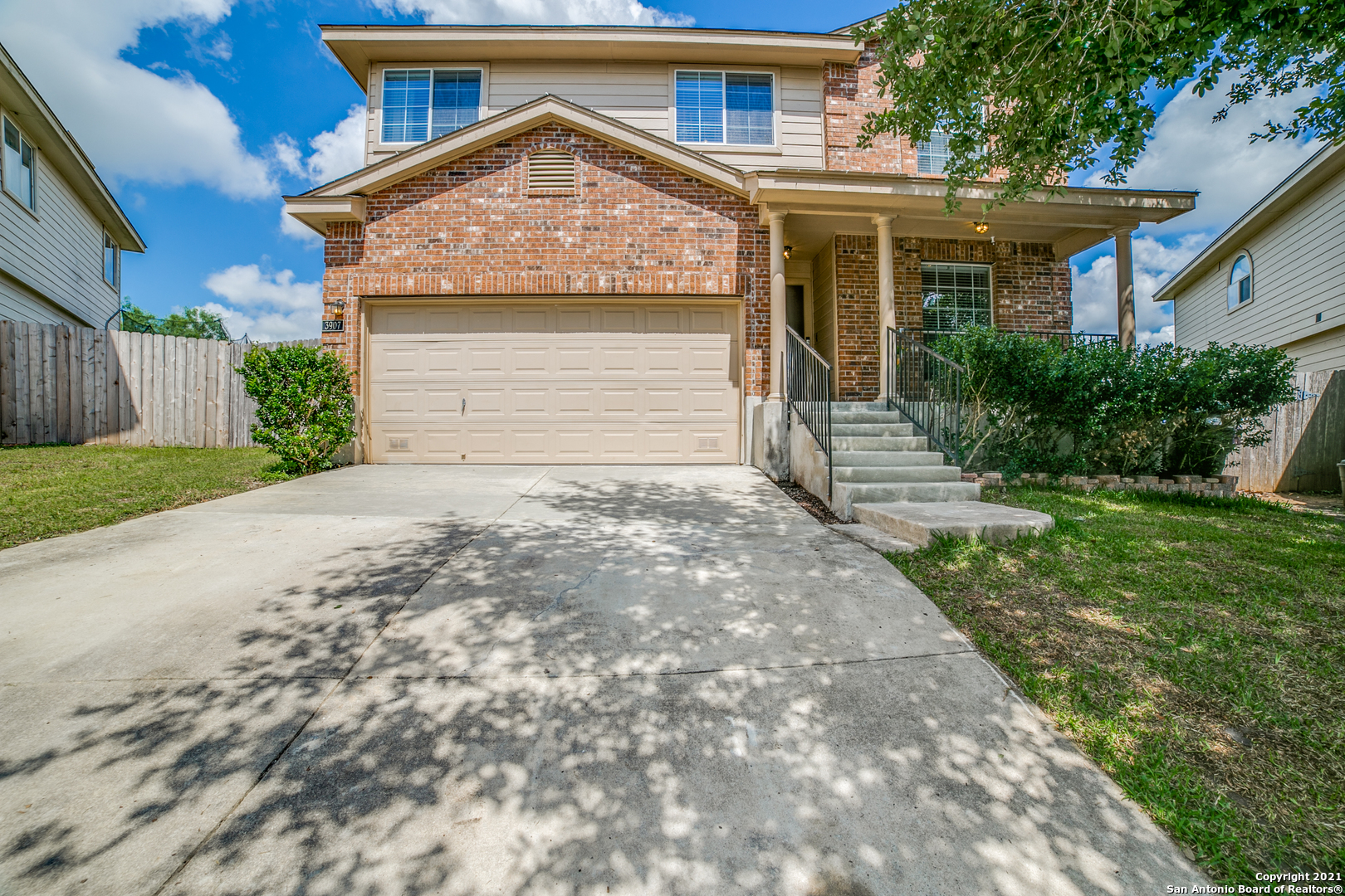 3907 Nuttall Oak Drive San Antonio TX 78223