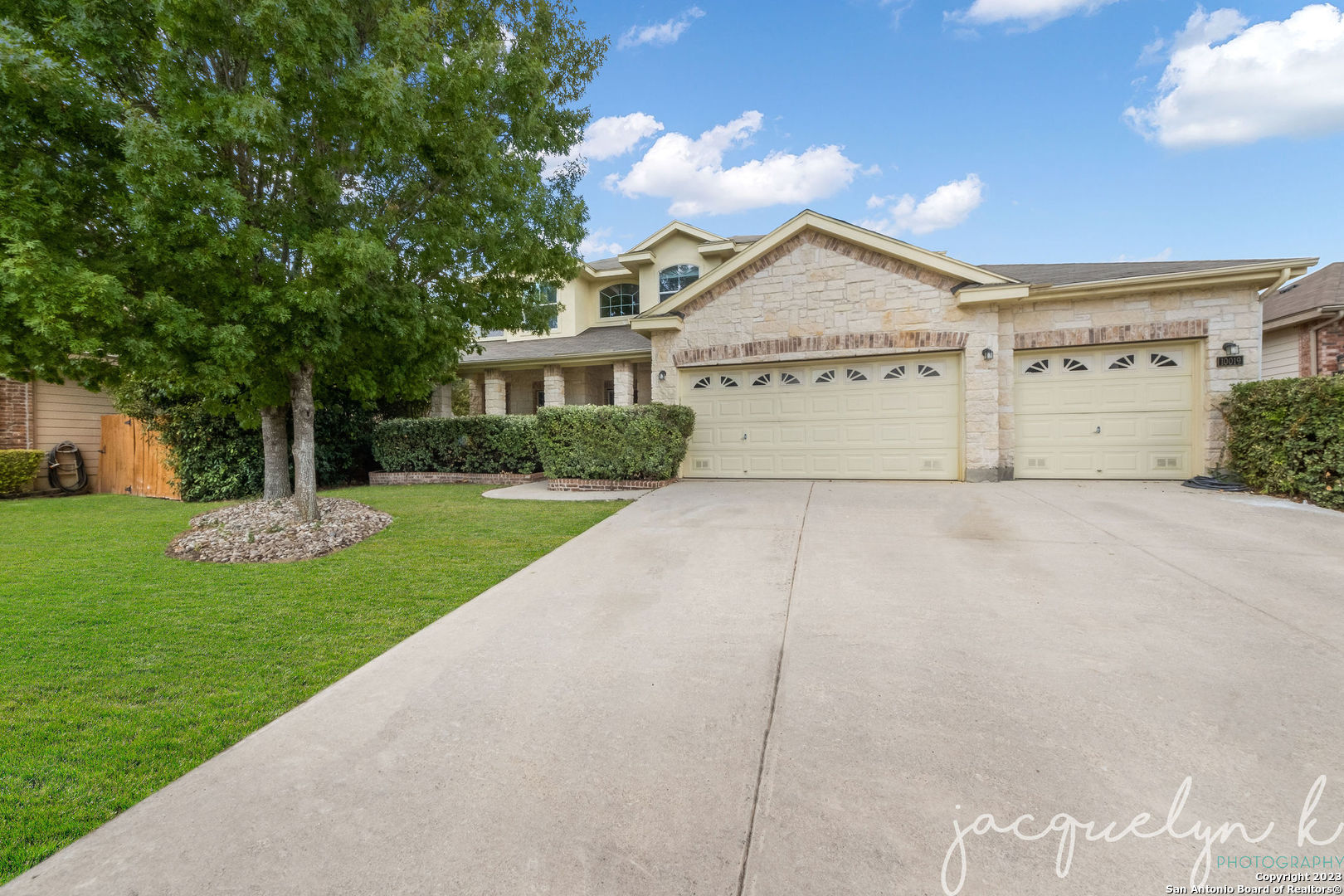 10019 Mustang Rise San Antonio TX 78254