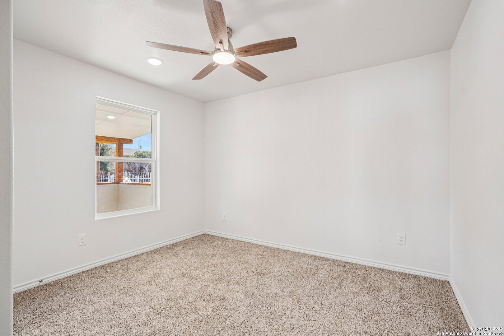 943 San Eduardo San Antonio TX 78237