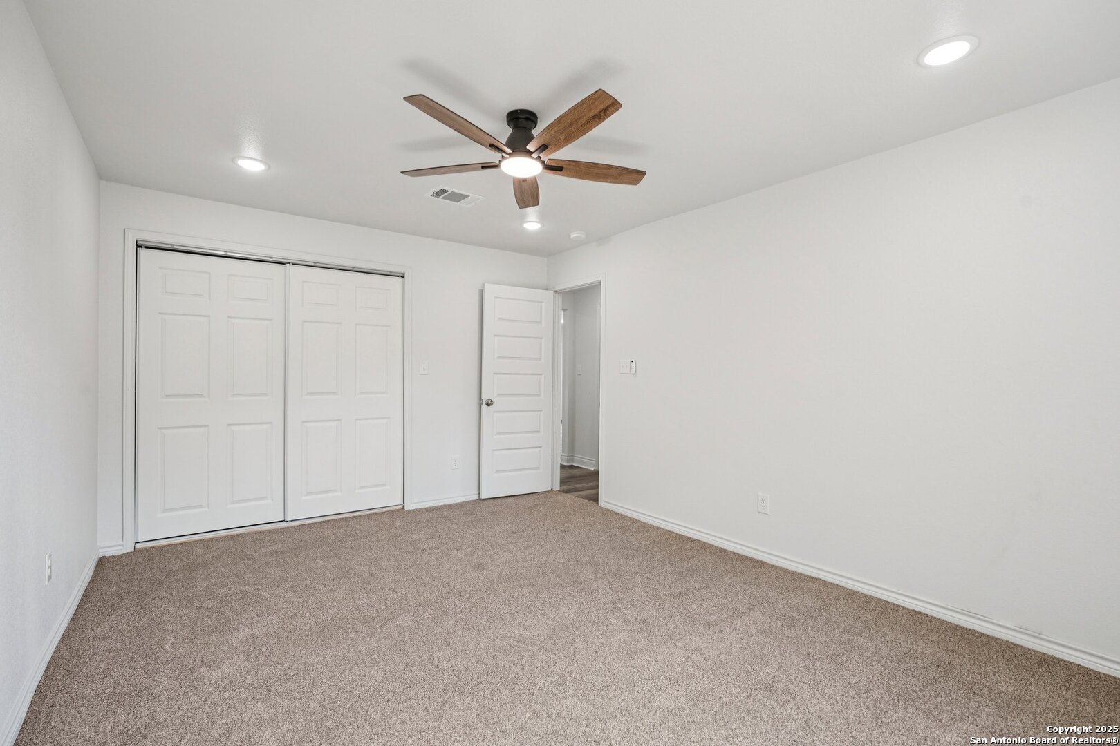 943 San Eduardo San Antonio TX 78237