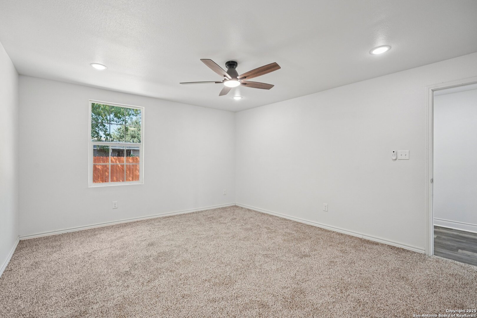 943 San Eduardo San Antonio TX 78237