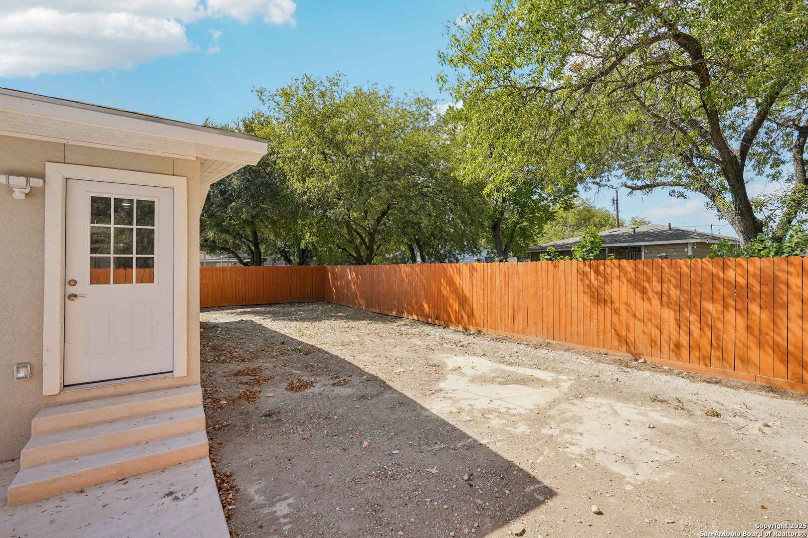 943 San Eduardo San Antonio TX 78237
