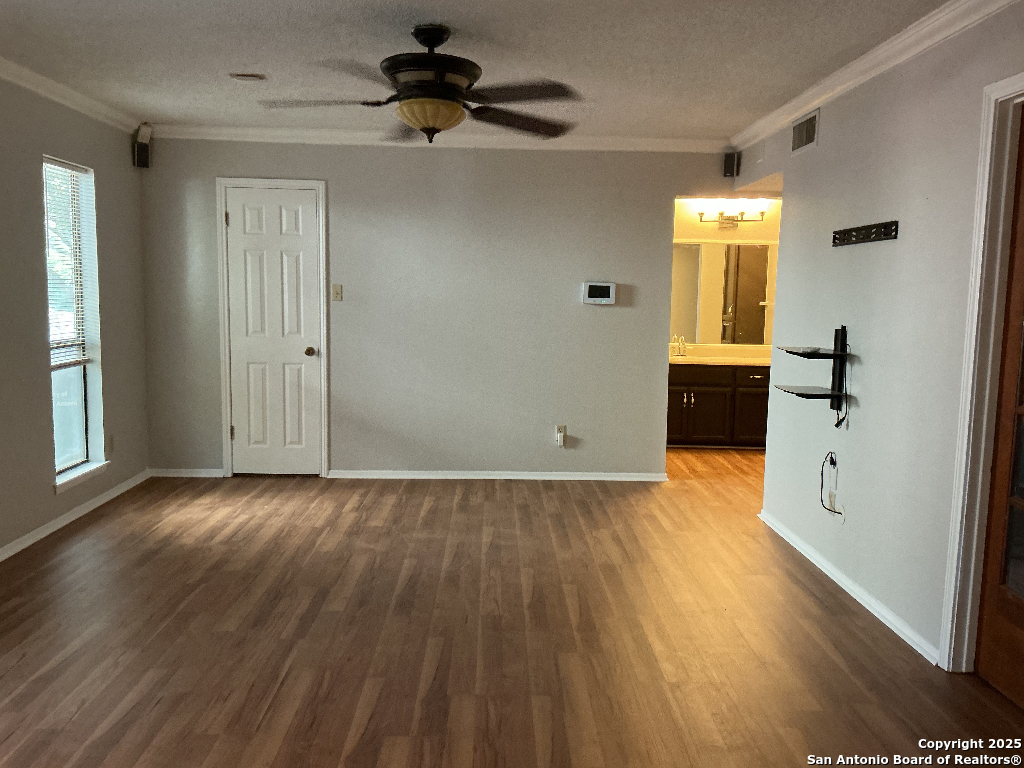 9307 Woodheather Street San Antonio TX 78254