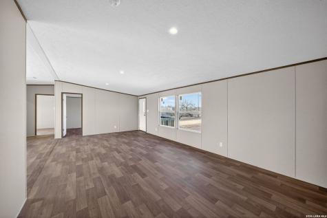 224 Private Road 4656 Hondo TX 78861