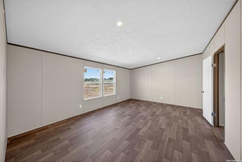 224 Private Road 4656 Hondo TX 78861