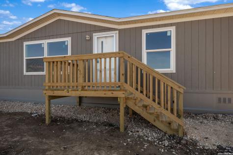 224 Private Road 4656 Hondo TX 78861