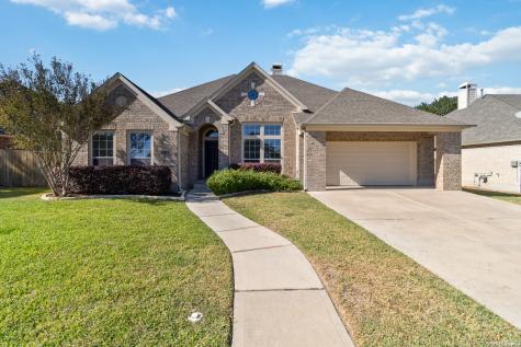 1716 Oak Wind New Braunfels TX 78132