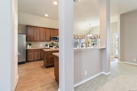 1716 Oak Wind New Braunfels TX 78132