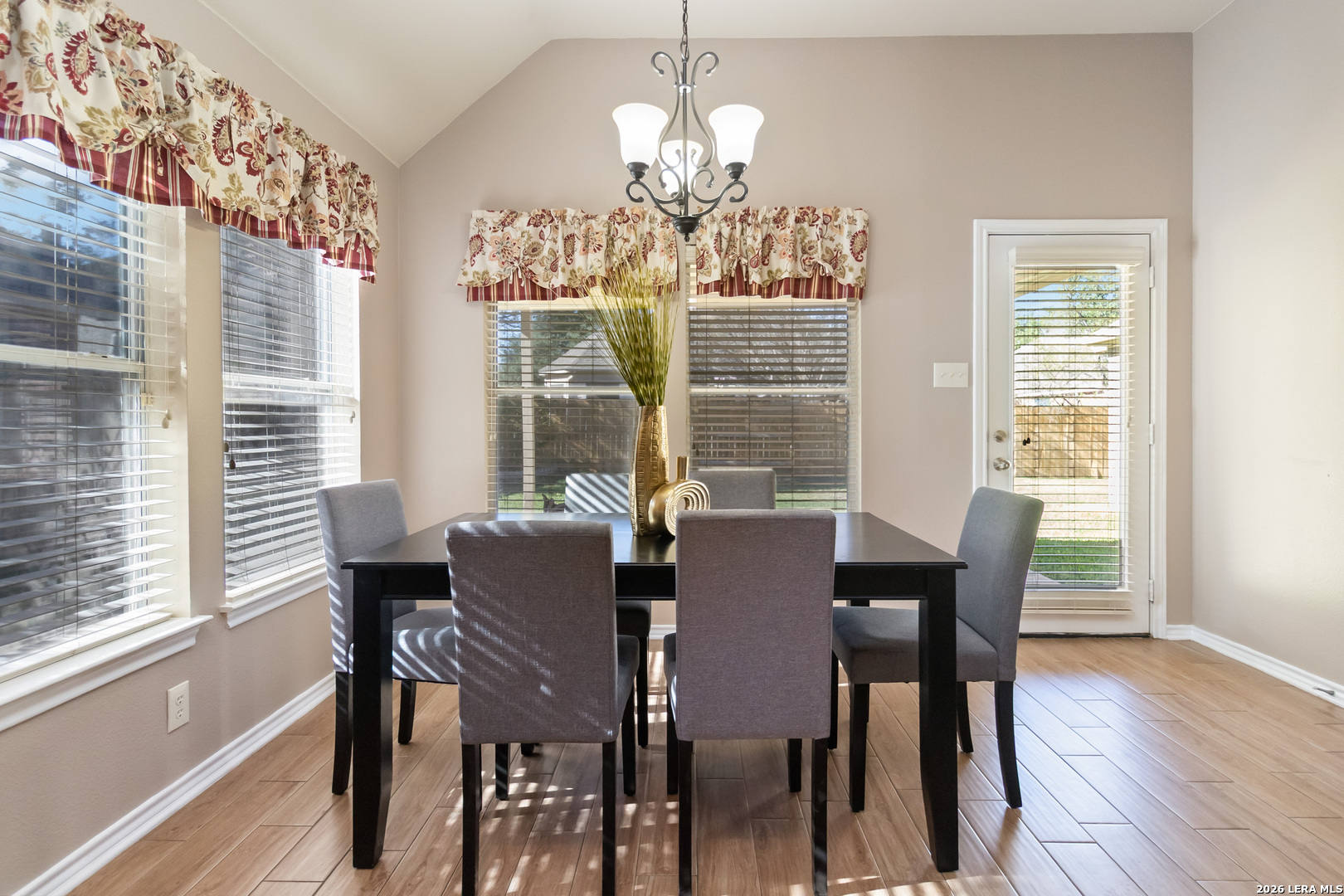 1716 Oak Wind New Braunfels TX 78132