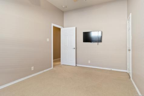 1716 Oak Wind New Braunfels TX 78132
