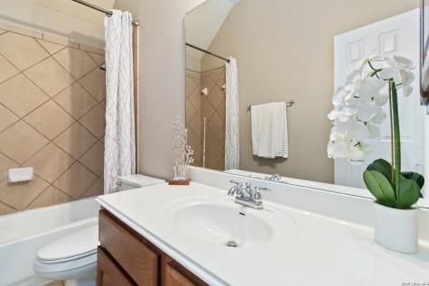 1716 Oak Wind New Braunfels TX 78132