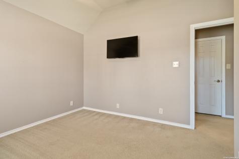 1716 Oak Wind New Braunfels TX 78132