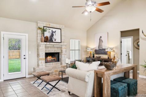 112 Glenn Oaks Drive Boerne TX 78006