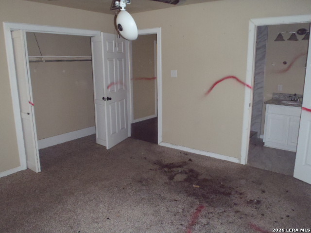 222 E Langley Universal City TX 78148