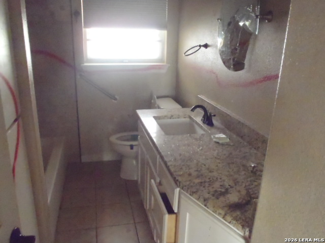 222 E Langley Universal City TX 78148