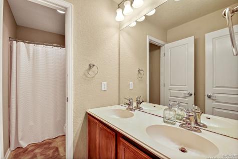 1210 Wilder Pond San Antonio TX 78260