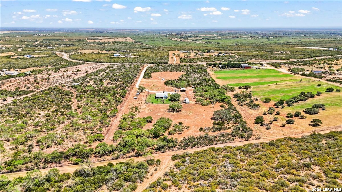 977 Private Road 1688 Moore TX 78057