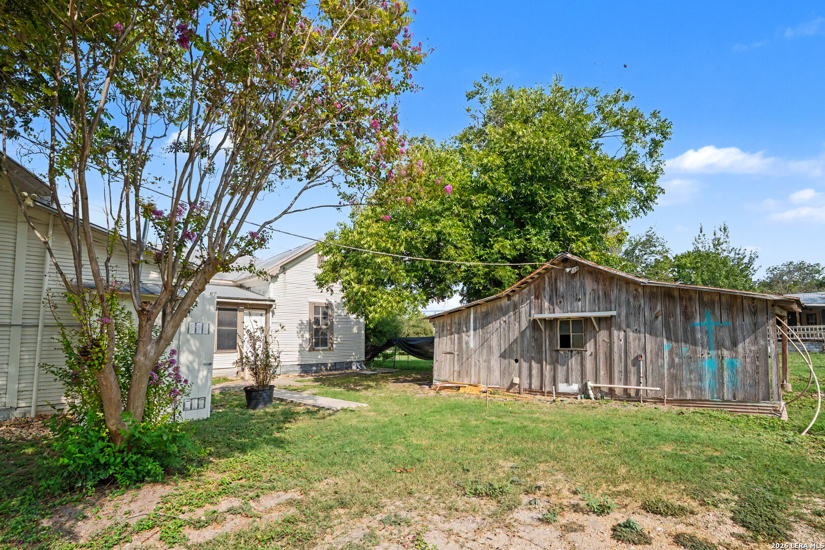11609 Castro Lacoste TX 78039