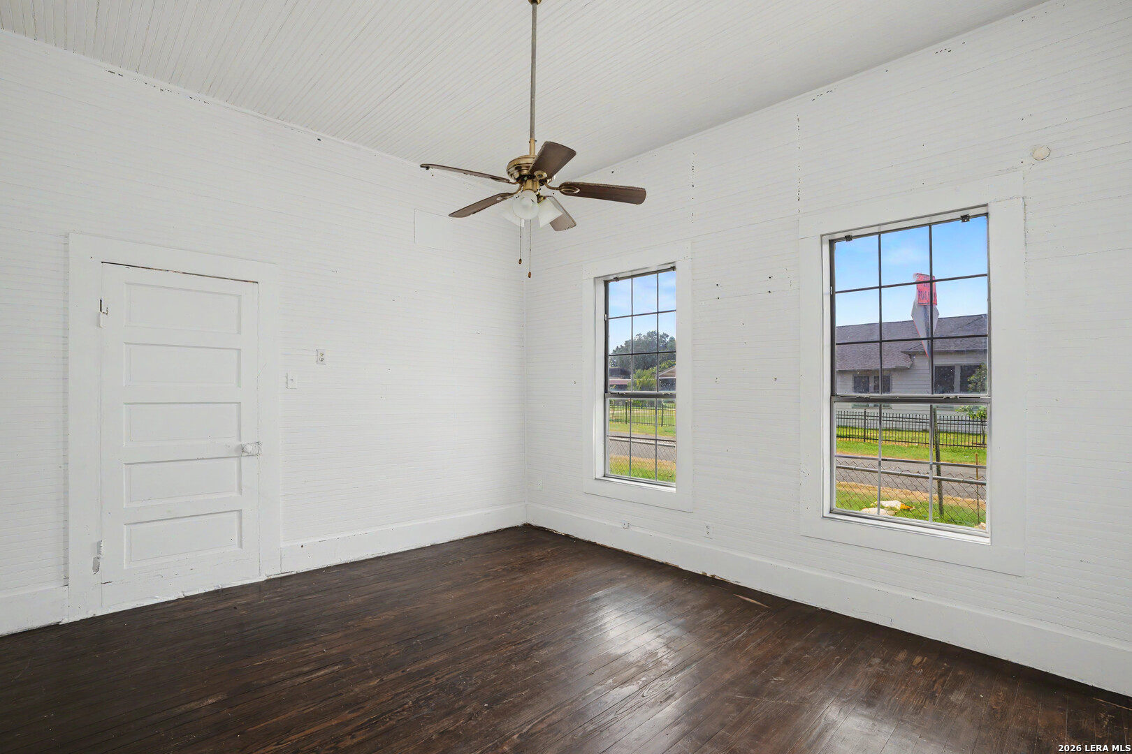 11609 Castro Lacoste TX 78039